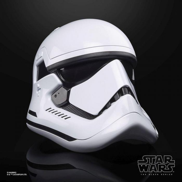 Головной убор Hasbro Star Wars First Order Stormtrooper Premium Electronic Helmet (F00125L0) - фото 7 - id-p203157694