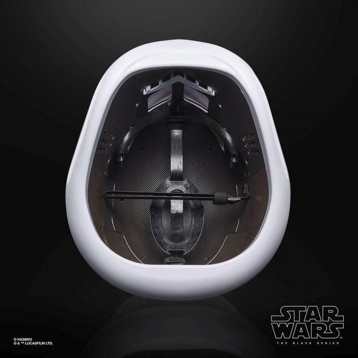 Головной убор Hasbro Star Wars First Order Stormtrooper Premium Electronic Helmet (F00125L0) - фото 9 - id-p203157694