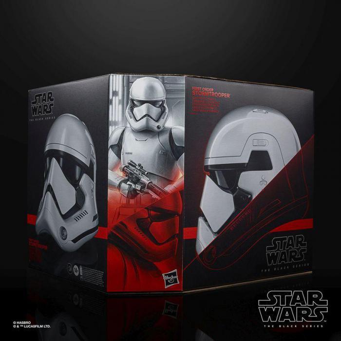 Головной убор Hasbro Star Wars First Order Stormtrooper Premium Electronic Helmet (F00125L0) - фото 10 - id-p203157694