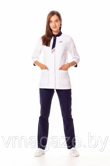 Медицинский жакет женский (цвет белый,отделка-темно-синяя) - фото 2 - id-p198173243