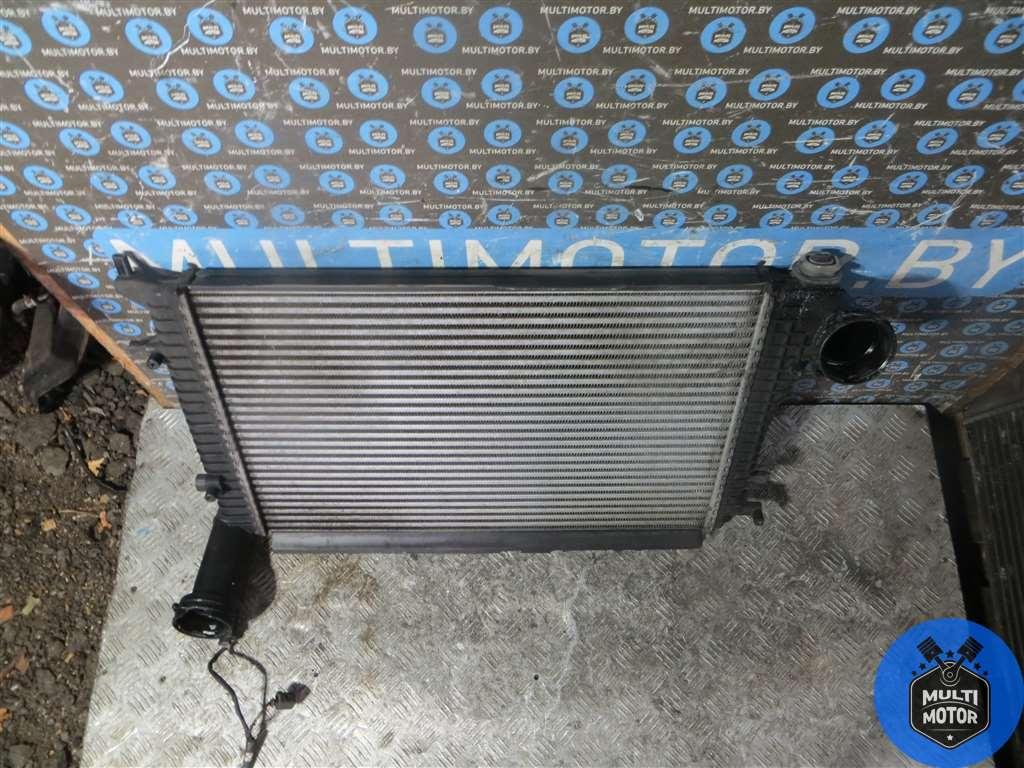 Радиатор интеркулера Volkswagen PASSAT (B6) (2005-2010) 2.0 TD BMP 2007 г. - фото 2 - id-p203544016