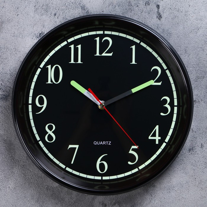 Часы настенные, серия: Классика, "Илони", плавный ход, d-30 см, флуоресцентные - фото 1 - id-p203566869