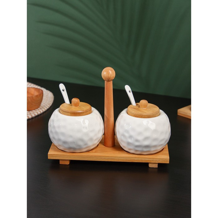 Набор банок керамических для сыпучих продуктов на деревянной подставке BellaTenero, 4 предмета: 2 банки 250 - фото 1 - id-p203579885