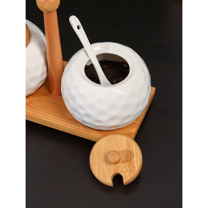 Набор банок керамических для сыпучих продуктов на деревянной подставке BellaTenero, 4 предмета: 2 банки 250 - фото 4 - id-p203579885
