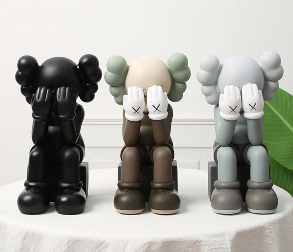 Kaws Companion Passing Through Игрушка 28 см. Коричневый - фото 3 - id-p203700322