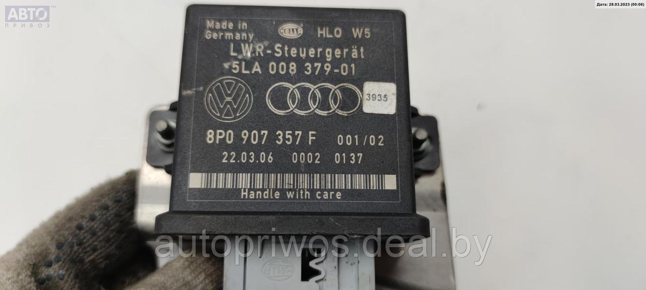 Блок управления светом Audi A8 D3 (2002-2010) - фото 1 - id-p203701449
