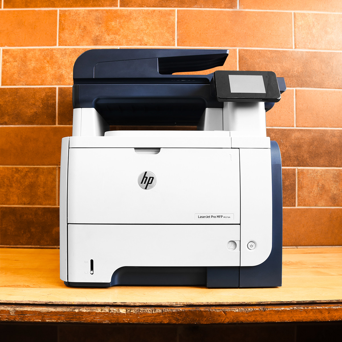 МФУ HP LaserJet Pro M521dw