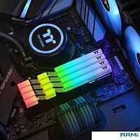 Оперативная память Thermaltake ToughRam RGB 2x8GB DDR4 PC4-35200 R009D408GX2-4400C19A