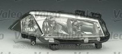 Фара правая Renault Megane II / Рено меган 2 - фото 1 - id-p27859000