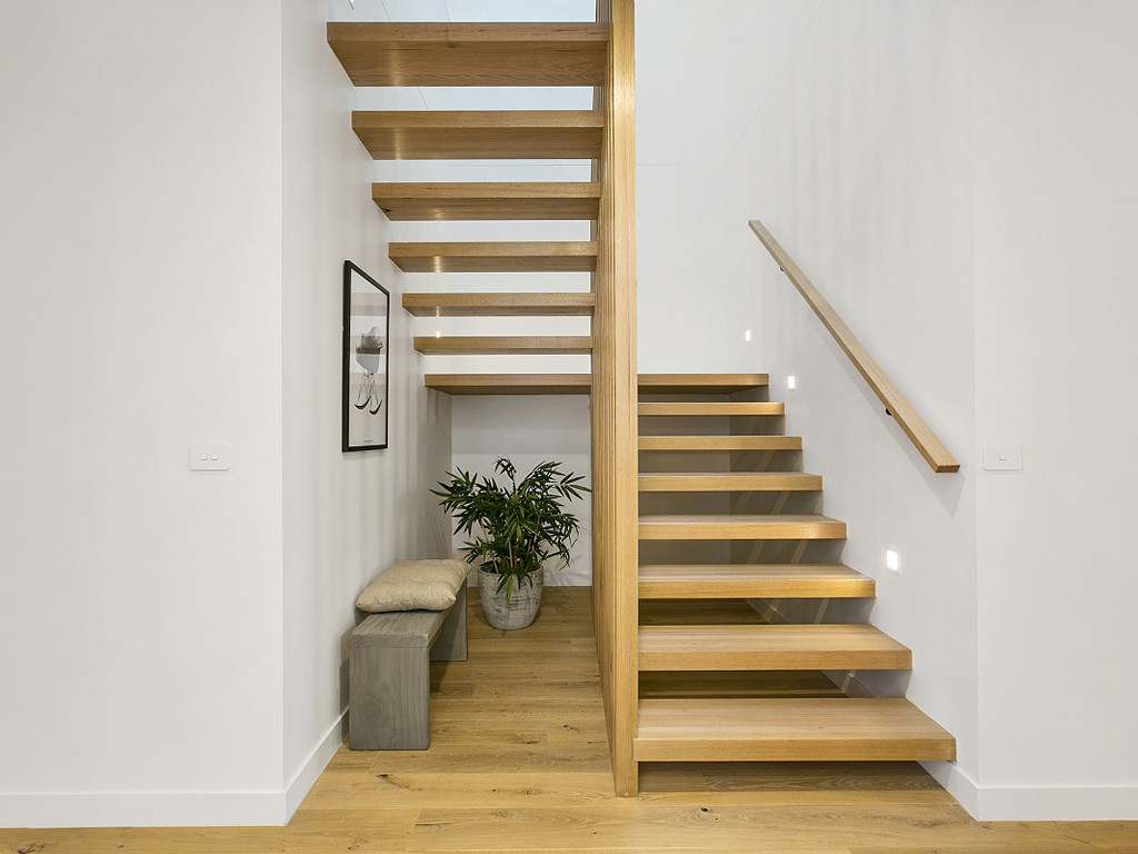 Лестница деревянная с поворотом на 180° "Тайга 42" - фото 2 - id-p107158306