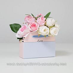 Коробка для цветов складная «love», 17 × 13 × 7 см