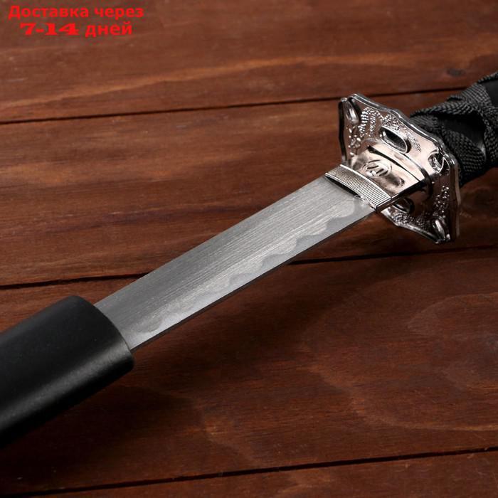 Сувенирное оружие "Катана на подставке", чёрные ножны с резным драконом, 102см - фото 5 - id-p203874118