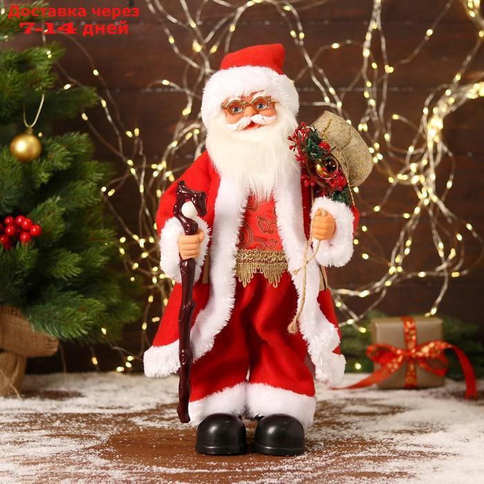 Дед Мороз "В красном костюмчике с орнаментом, с посохом" двигается, 20х40 см - фото 1 - id-p203878980
