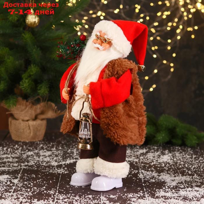 Дед Мороз "В красном тулупе, с фонариком" двигается, ботинки светятся, 17х35 см - фото 4 - id-p203878994