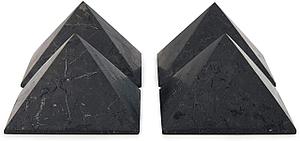 Пирамида неполированная минерал Шунгит крупный