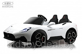 Детский электромобиль RiverToys Maserati MC20 P111PP (белый) Двухместный, лицензия