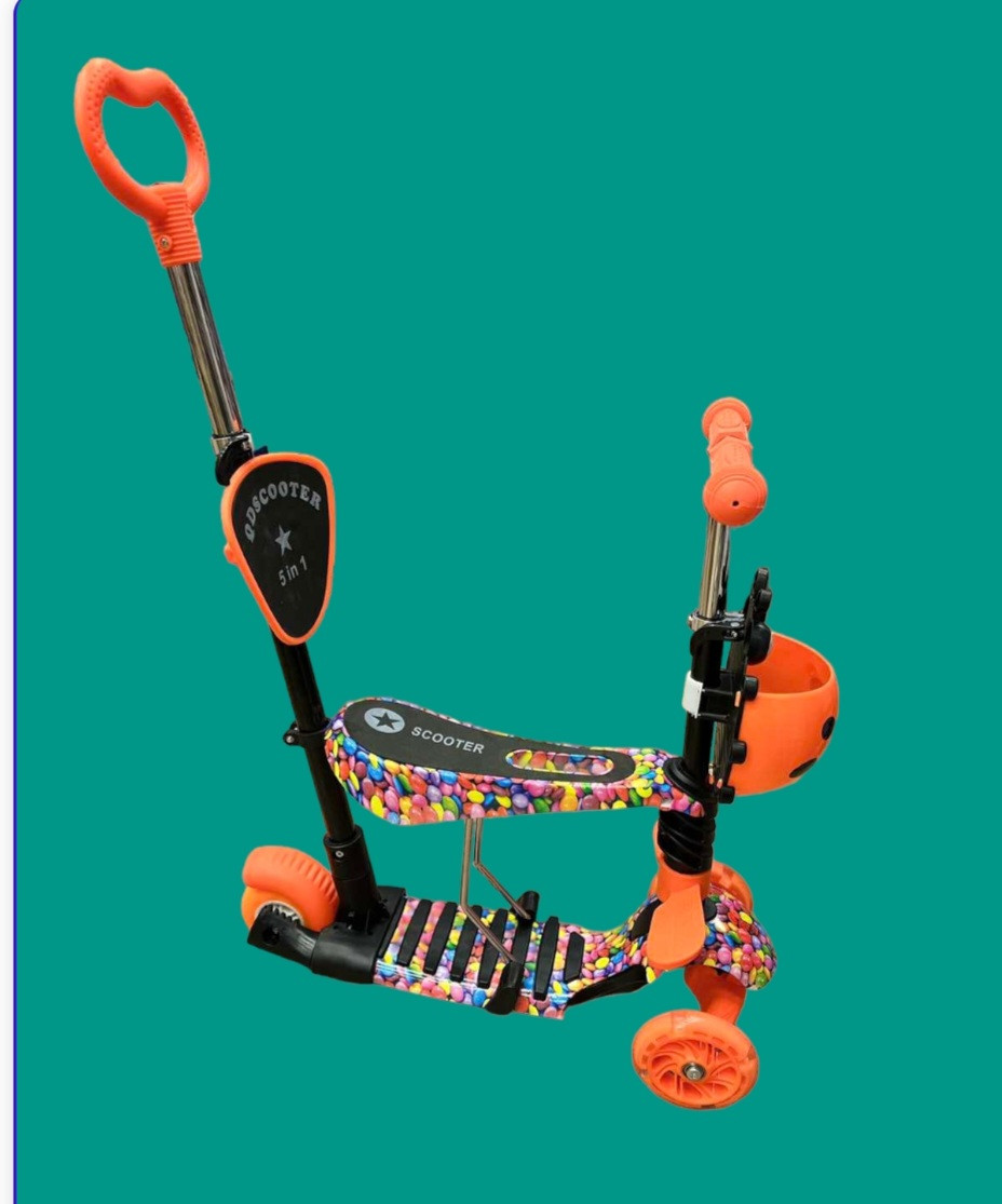 Детский самокат беговел - 5 в 1 граффити разноцветный с родительской ручкой и подножками "конфетка" - фото 1 - id-p203998494