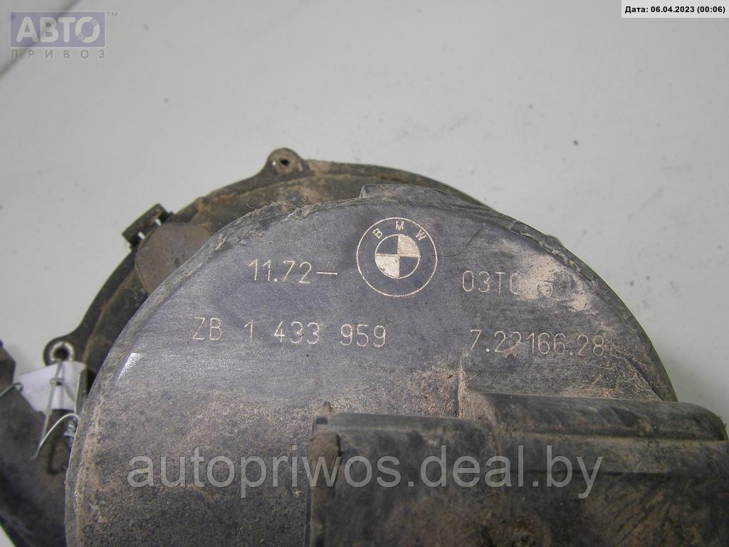 Насос продувки катализатора BMW 5 E39 (1995-2003) - фото 4 - id-p204136537