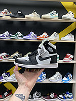 Кроссовки Air Jordan 1 Mid Black White