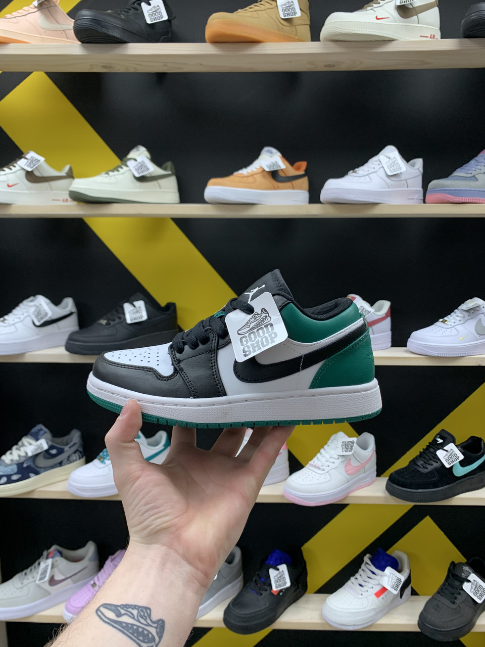 Кроссовки Air Jordan 1 White Black Green Low