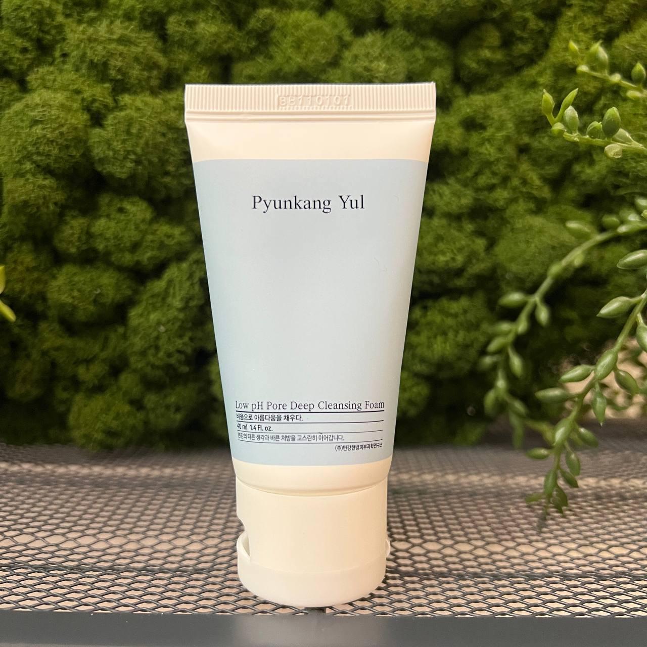 Пенка для умывания Pyunkang Yul Low pH Pore Deep Cleansing Foam, 40мл - фото 1 - id-p203987245