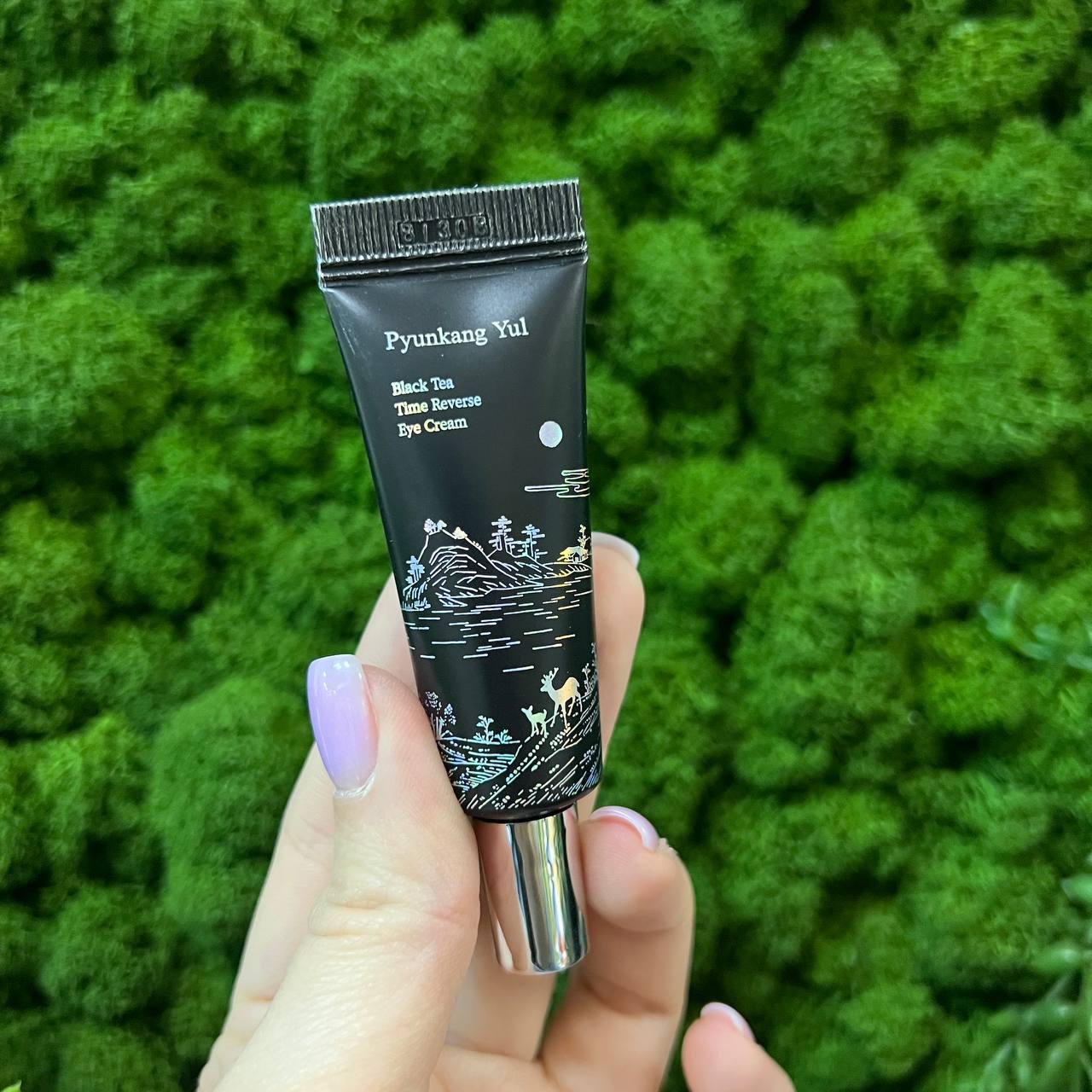 Крем для кожи вокруг глаз омолаживающий Pyunkang Yul  Black Tea Time Reverse Eye Cream 9ml