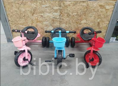 Велосипед детский Малыш трёхколёсный красный с корзинкой и багажником для малышей, беговел для самых маленьких - фото 4 - id-p204266267