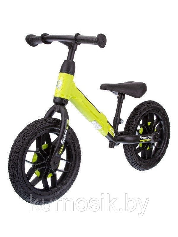Беговел со светящимися колесами для детей Qplay Spark Balance Bike, желтый - фото 1 - id-p204390282