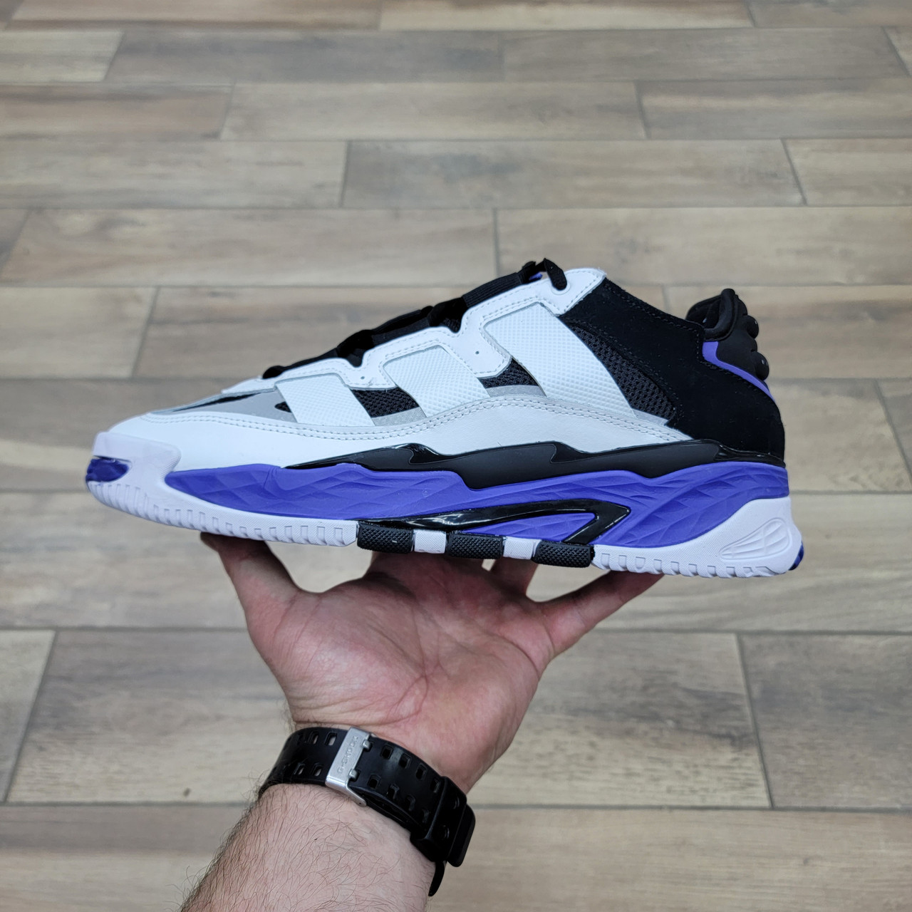 Кроссовки Adidas Niteball White Purple - фото 1 - id-p155696512