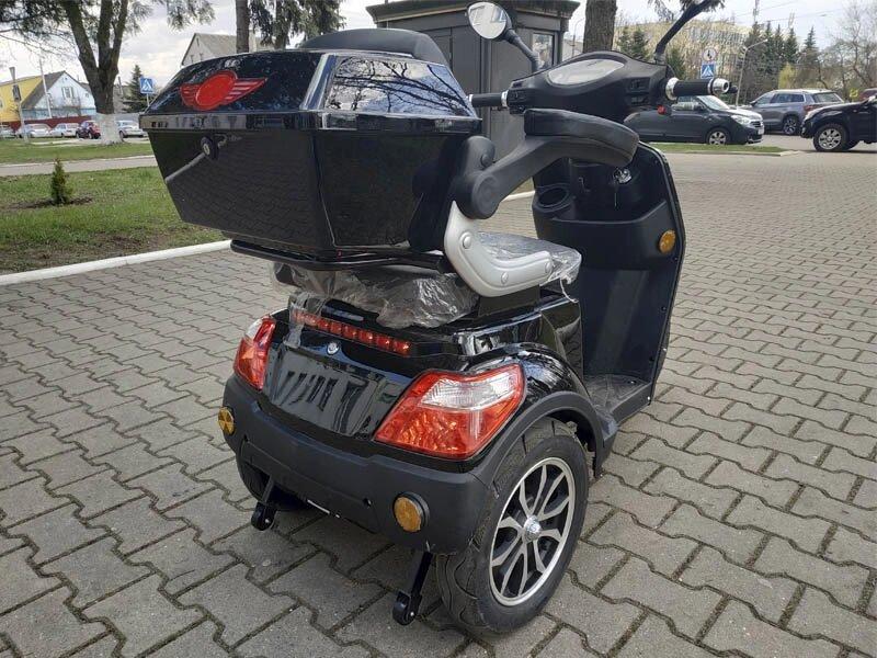 Электроскутер трехколесный Volten Trike 1000W - фото 4 - id-p204459438