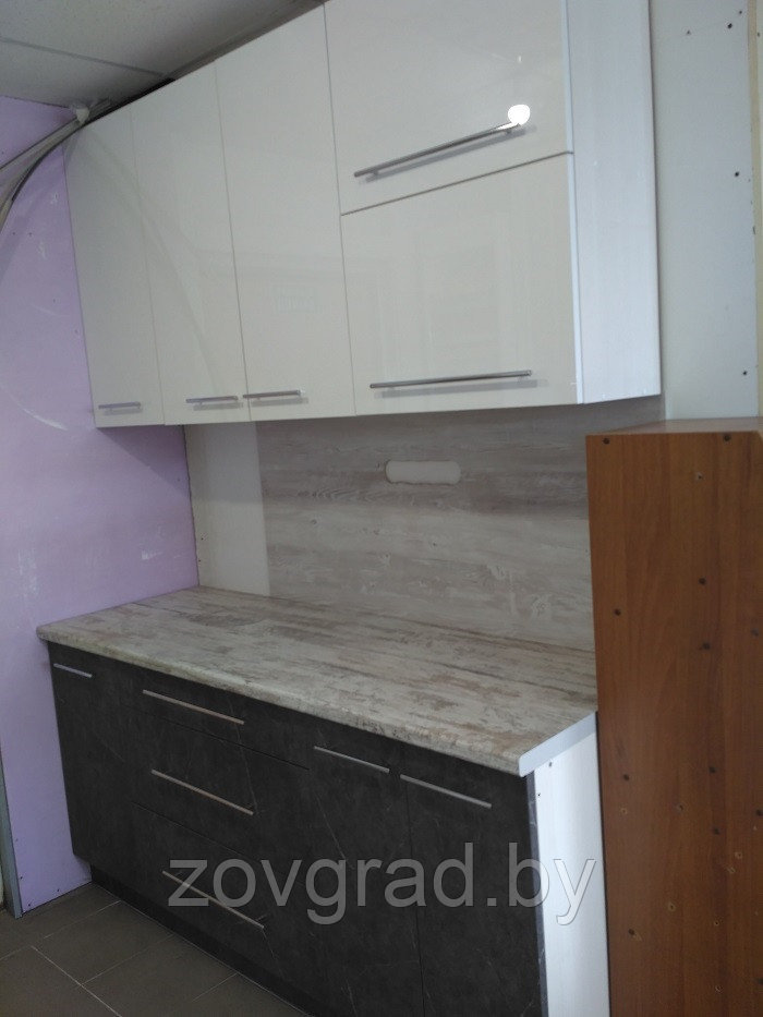 Прямая черно-белая кухня на 160 см - фото 1 - id-p204494353