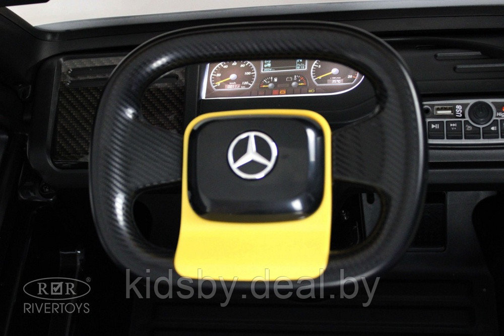 Детский электромобиль RiverToys Mercedes-Benz Axor с прицепом H777HH (желтый) Лицензия с пультом - фото 6 - id-p202176832