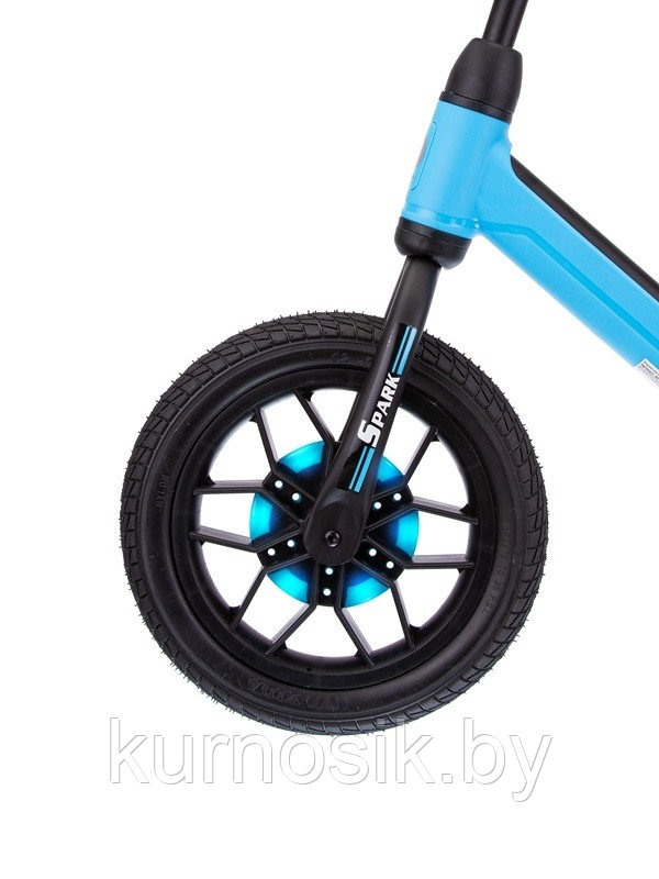 Беговел со светящимися колесами для детей Qplay Spark Balance Bike, голубой - фото 3 - id-p204522876