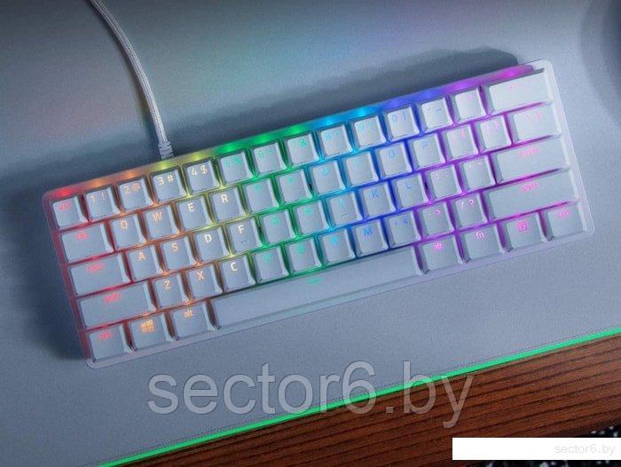 Клавиатура Razer Huntsman Mini Linear (белый) - фото 2 - id-p204645570