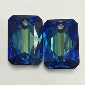 Swarovski Crystal Bermuda Blue 6435