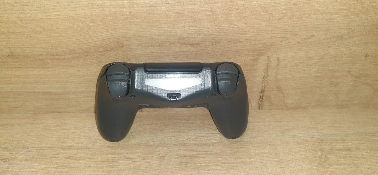 Геймпад Sony DualShock 4 v2 (черный) [CUH-ZCT2E] (а.89-004026) - фото 3 - id-p204750862