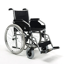 Инвалидная коляска для взрослых 708D Vermeiren (Сидение 42 см., литые колеса)