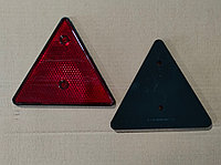 ФП-401-3.04.31.011 Светоотражатель (треугольник) (красный)