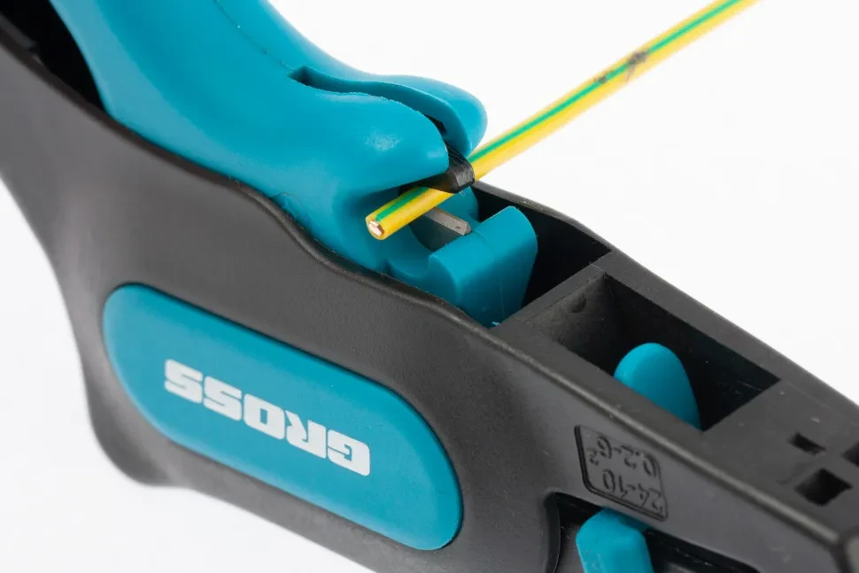 Щипцы для зачистки электропроводов 0.2-6 мм2 (10-24 AWG), лезвие: нержавеющая сталь Gross