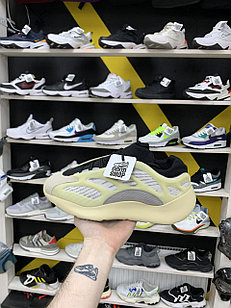 Кроссовки Adidas Yeezy Boost 700v3 Azael