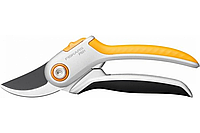 Секатор плоскостной металлический FISKARS Plus P531 1057168