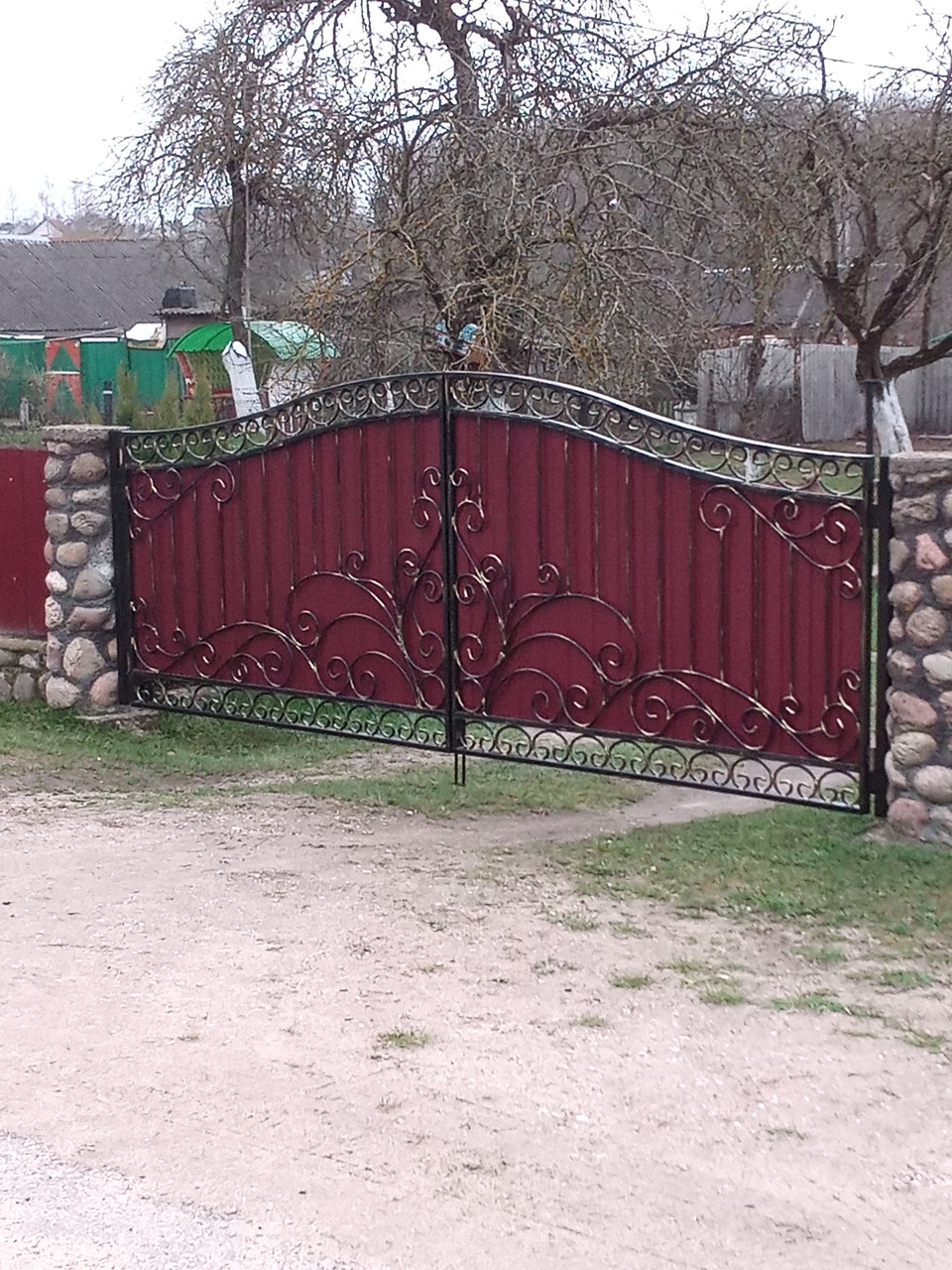 Железные ворота с коваными элементами №20 - фото 4 - id-p112745843