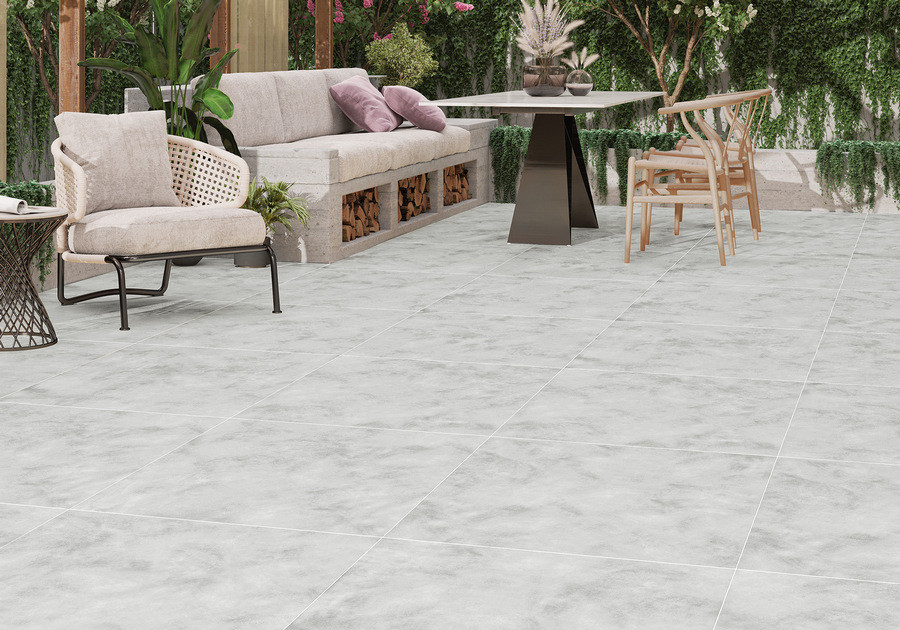 Матовый керамогранит Alma Ceramica Soul серо-бежевый 570х570