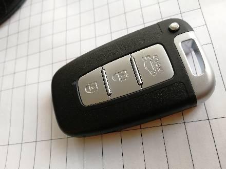 Смарт ключ Hyundai Elantra, Genesis, i30, iX35, Santa Fe, Solaris, Sonata, Tucson, Veloster бесключевой доступ - фото 1 - id-p205675973