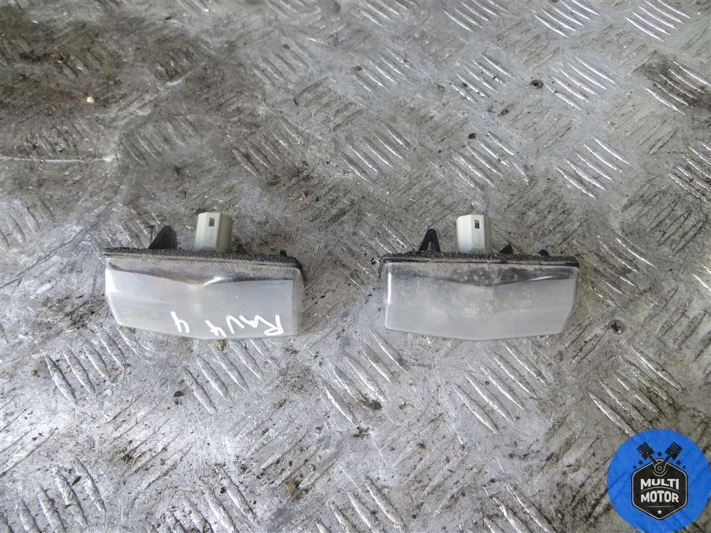 Подсветка номера TOYOTA RAV 4 IV (2013-2019) 2.0 D-4D 1-AD 2014 г. - фото 1 - id-p206629437