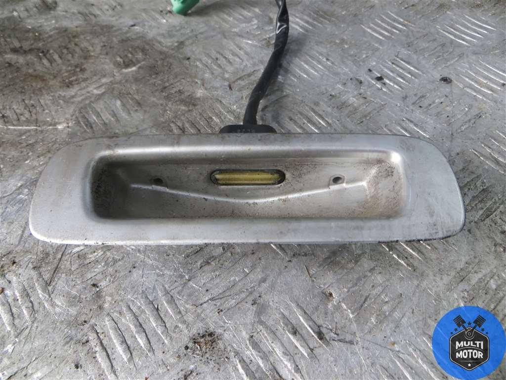 Кнопка открытия багажника SUZUKI SWIFT (2002-2010) 1.3 TDi Z13DT - 69 Лс 2007 г. - фото 2 - id-p206629445