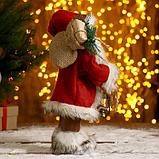 Дед Мороз "В красной шубке, с фонариком и мешочком" 30 см, фото 2