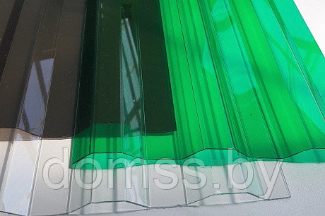 Монолитный профилированный поликарбонат Монолитный профилированный поликарбонат