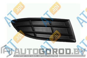 Заглушка в бампер (правая) Шкода Fabia 2010-2015,  Sin0039R
