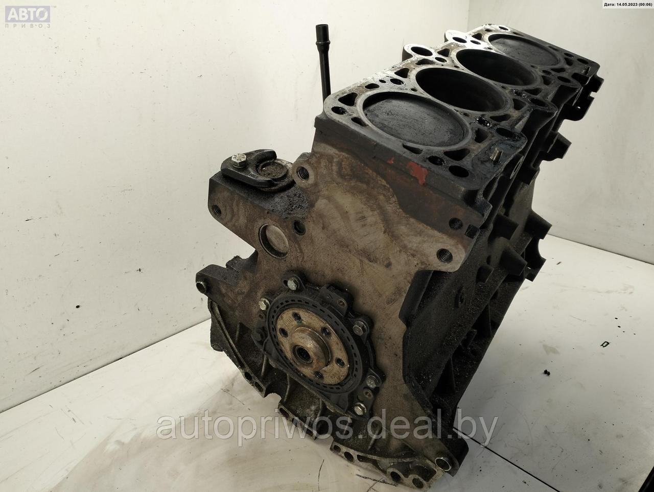 Блок цилиндров двигателя (картер) Volkswagen Passat B5 - фото 5 - id-p206986049